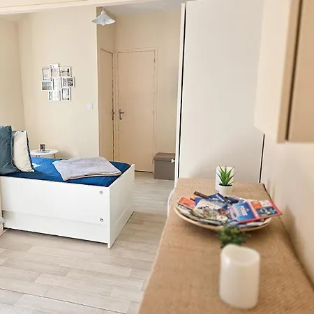 Apartment Lumineux Proche Abbaye & Centre De *